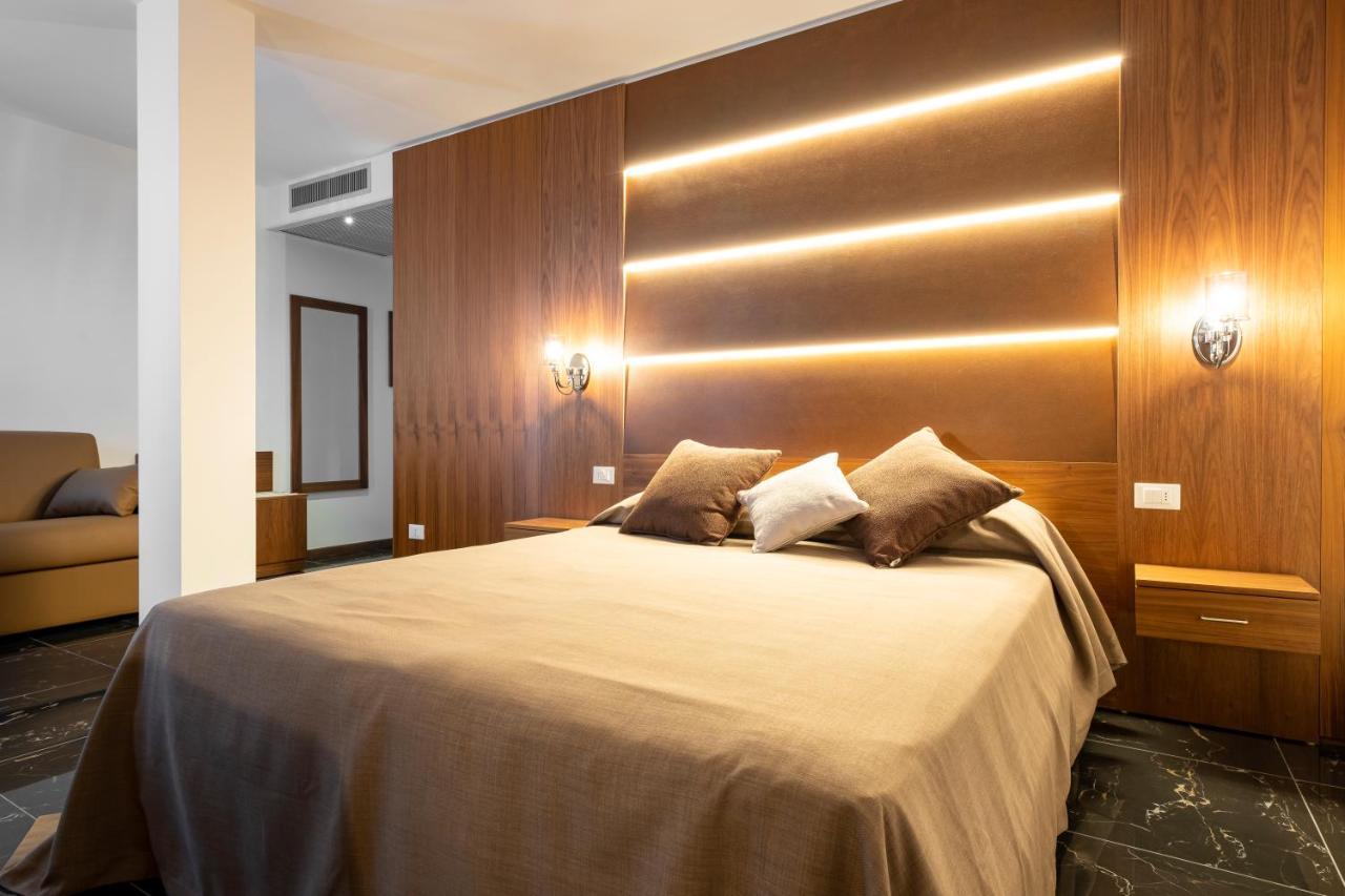 Hotel Mare لينانو سابيادورو المظهر الخارجي الصورة