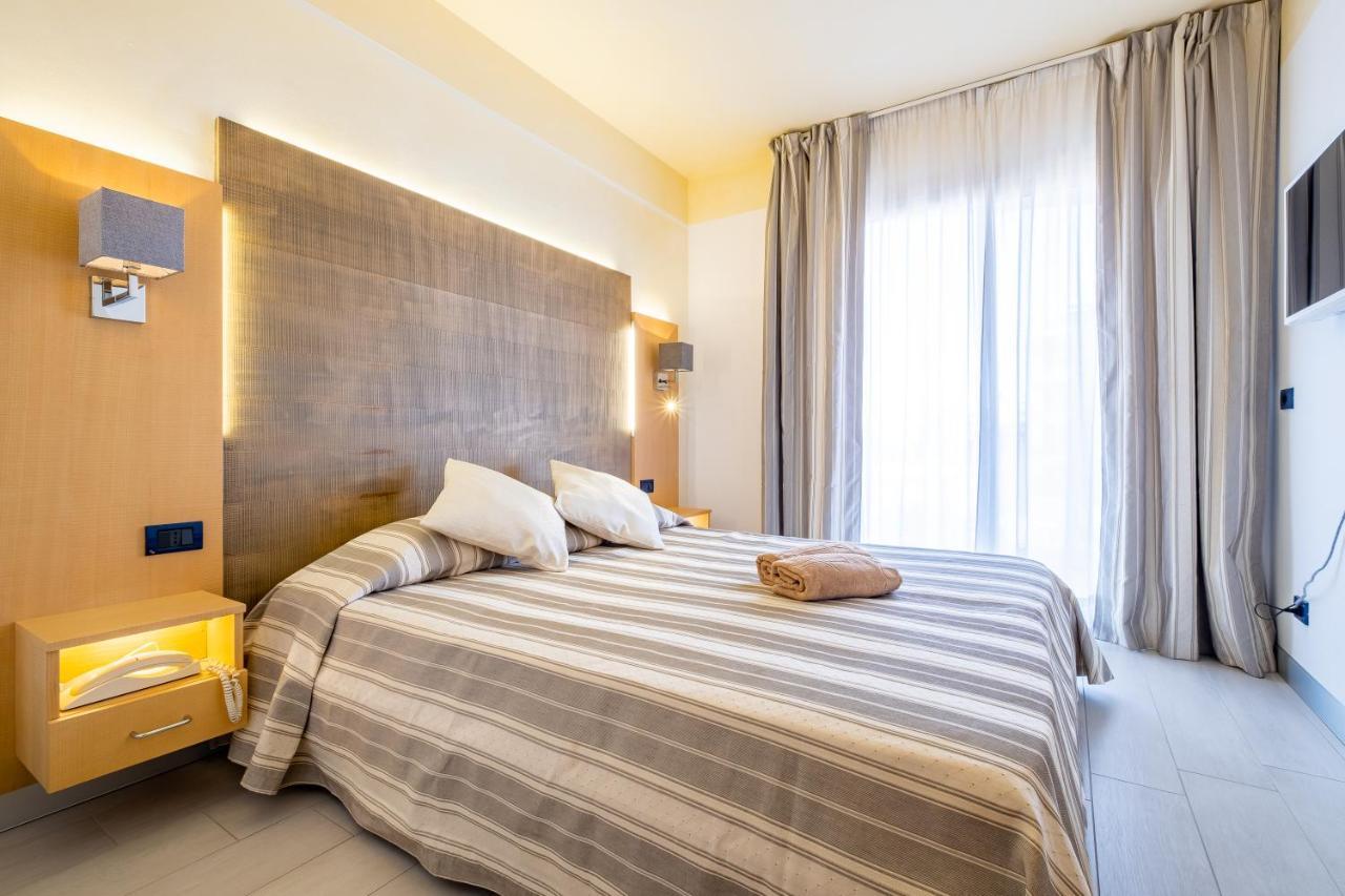 Hotel Mare لينانو سابيادورو المظهر الخارجي الصورة