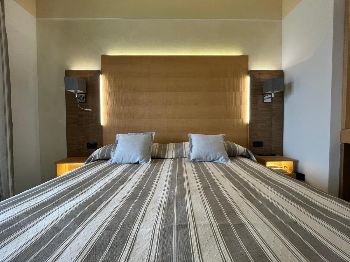 Hotel Mare لينانو سابيادورو المظهر الخارجي الصورة